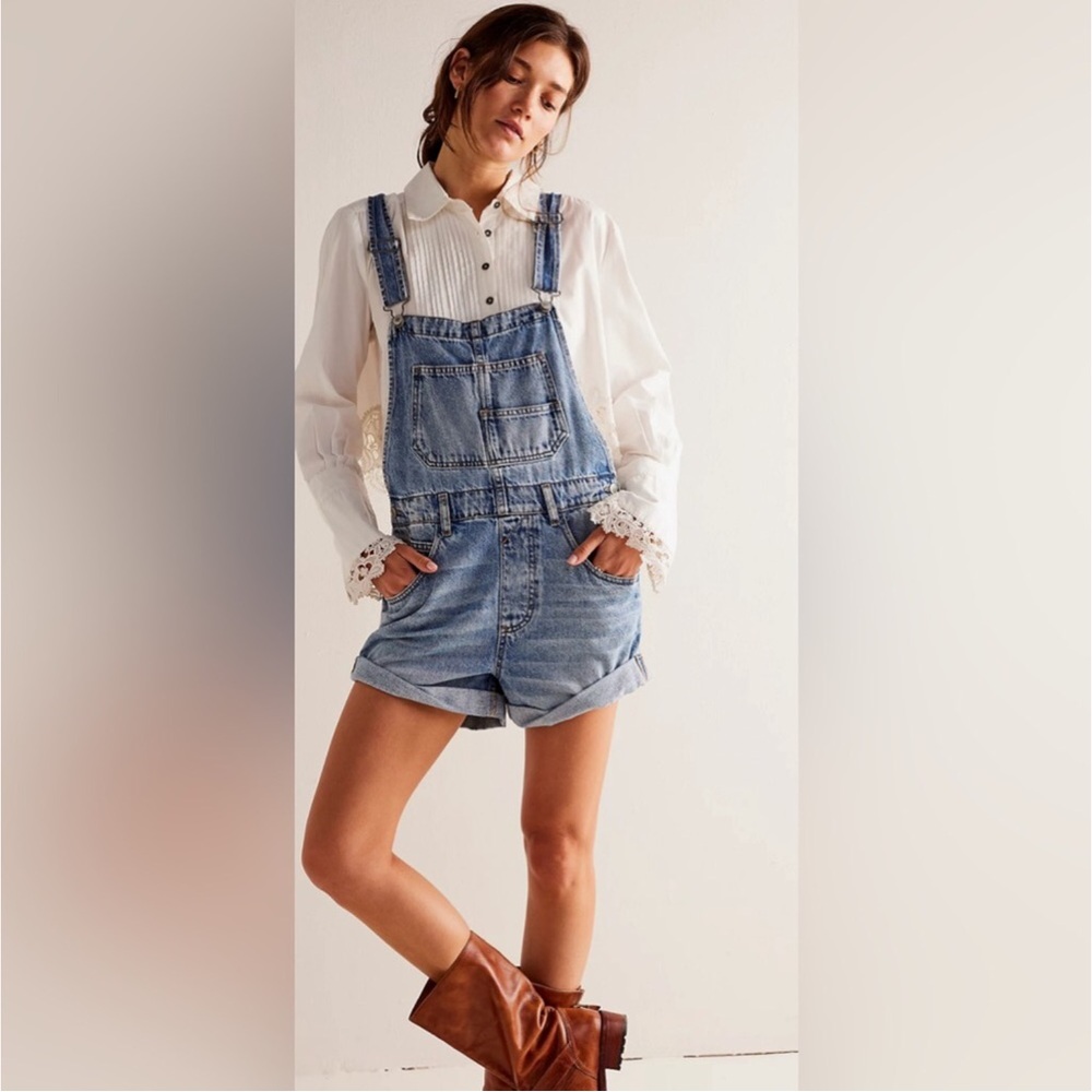 NWOT Free people Ziggy Blue Jean Jumper